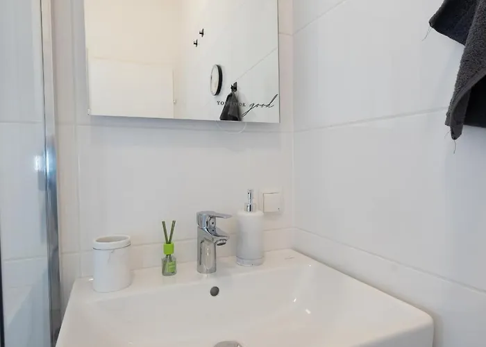 Stylish In Old Town Cozy & Apartment *