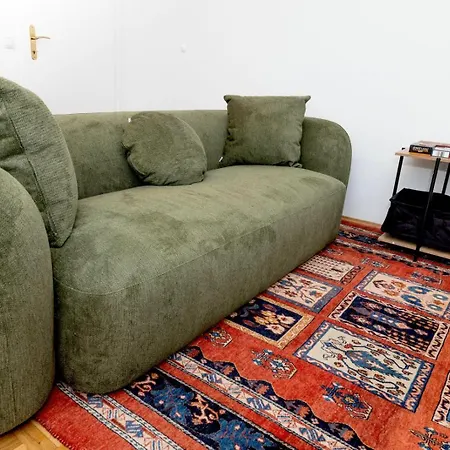 Stylish In Old Town Cozy & Apartment *